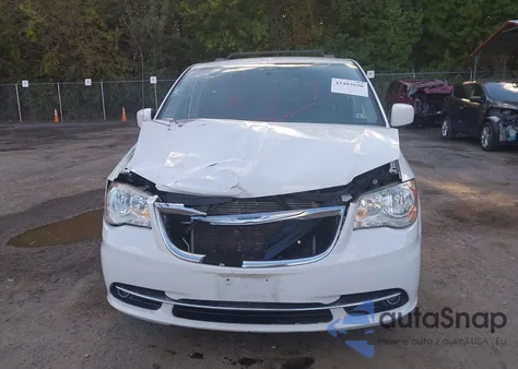 2015 Chrysler Town & Country Touring from USA, damaged, VIN 2C4RC1BG0FR587667